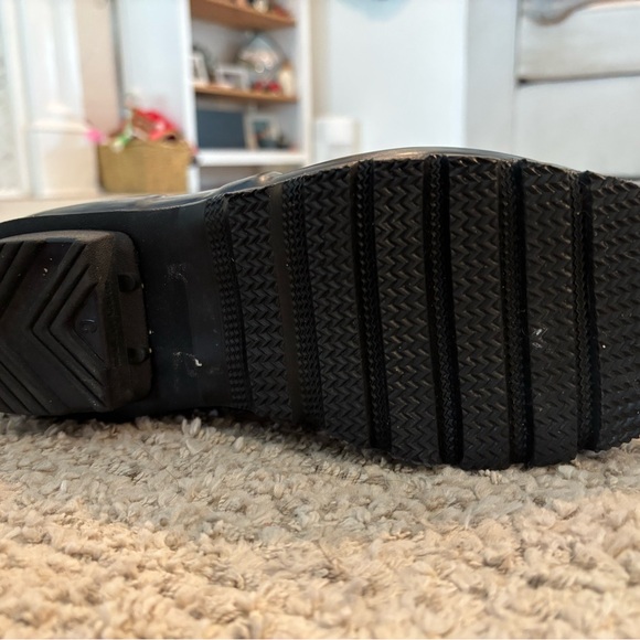 Hunter Original Tall Black Rain Boots - Picture 5 of 6